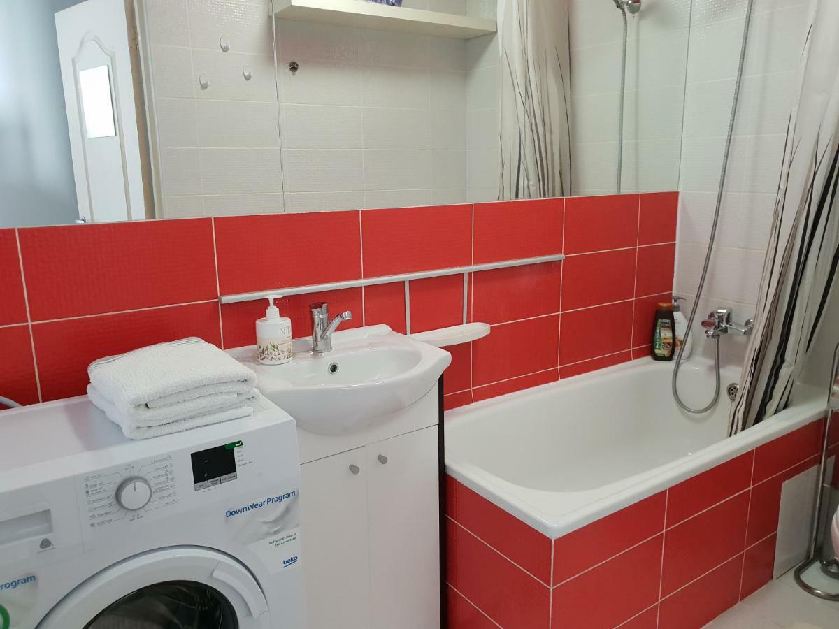 Cozy One Bedroom Apartment In Old Town Wilna Exterior foto